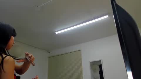 Snapshot of valey_nicole chatting on 07-12-26, 03:36 valey_nicole online show from 07-12-26, 03:36