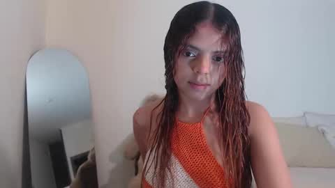 VALIENTE  online show from 03-10-26, 02:49