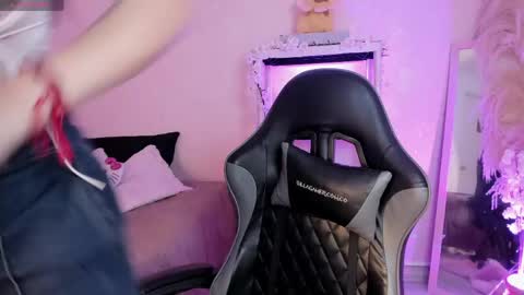 Valk online show from 04-25-26, 05:21