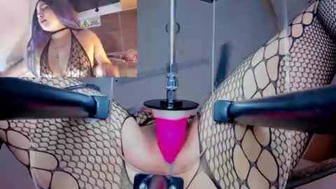 Snapshot of valka_green__ chatting on 07-29-26, 05:05 V A L K A online show from 07-29-26, 05:05