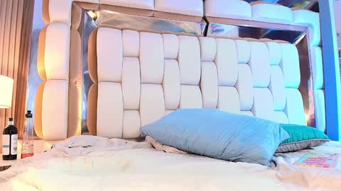 Valkiria moore  online show from 01-05-25, 04:16