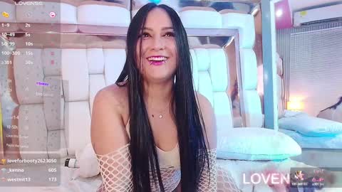 Valkiria moore  online show from 01-12-25, 09:29