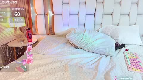 Valkiria moore  online show from 02-05-25, 01:04