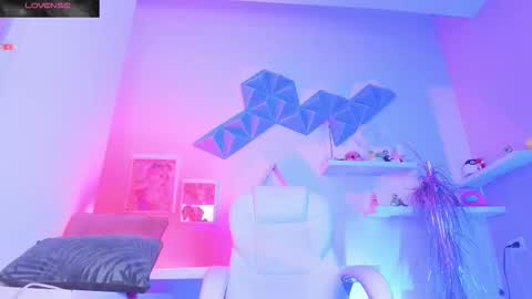 Valkiria online show from 10-24-25, 06:21