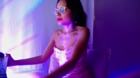 valkiry_ online show from 11-23-25, 10:20