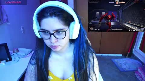 Snapshot of vallolet1_ chatting on 12-26-24, 09:58 Im Violet online show from 12-26-24, 09:58