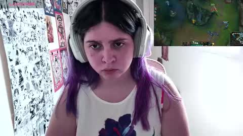 Snapshot of vallolet1_ chatting on 03-26-26, 07:41 Im Violet online show from 03-26-26, 07:41