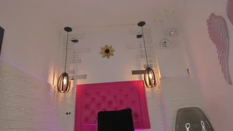 Snapshot of valloletsamar chatting on 01-11-25, 11:23 Vallolet Peach online show from 01-11-25, 11:23