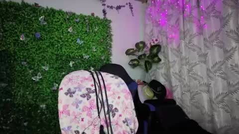 Snapshot of valquiria_sirgun chatting on 07-19-26, 10:30 valquiria_sirgun online show from 07-19-26, 10:30