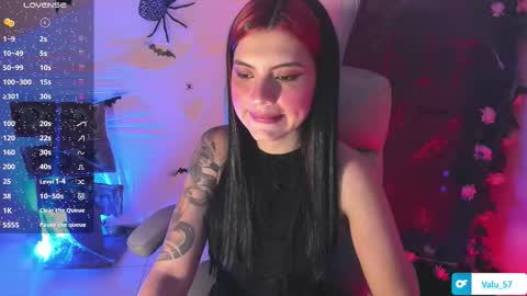 Snapshot of valu_57 chatting on 10-22-25, 08:52 Valu online show from 10-22-25, 08:52