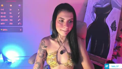 Snapshot of valu_57 chatting on 11-18-25, 11:15 Valu online show from 11-18-25, 11:15