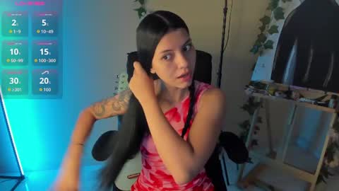 Snapshot of valu_57 chatting on 07-14-26, 03:51 Valu online show from 07-14-26, 03:51