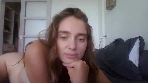 Snapshot of valure_lera chatting on 01-09-25, 05:23 valure_lera online show from 01-09-25, 05:23