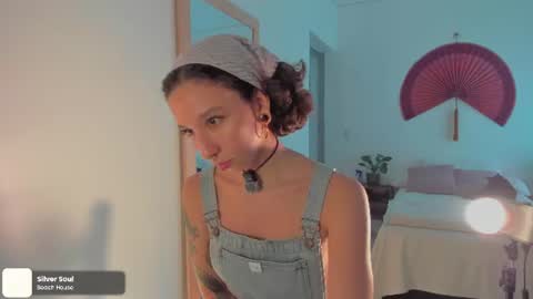      online show from 06-10-26, 08:08