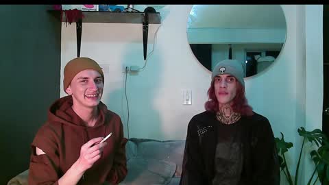 Vamp Noah and Dan online show from 02-08-25, 02:26