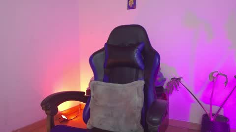 Vamp Noah and Dan online show from 04-29-26, 12:37