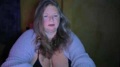 vampwoman online show from 01-07-26, 08:39