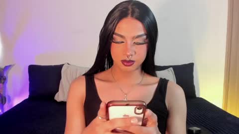 Cinnamon  online show from 04-26-26, 09:01