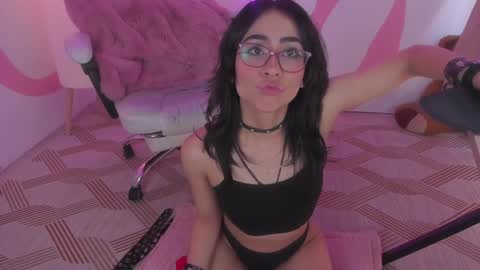 vampy_dolll online show from 12-07-24, 04:36