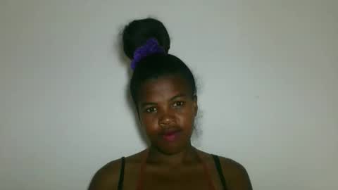 Snapshot of vanafiry chatting on 01-16-26, 05:44 vanafiry online show from 01-16-26, 05:44