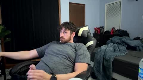 Snapshot of vandal2021 chatting on 11-08-25, 04:34 Vandal2021 online show from 11-08-25, 04:34