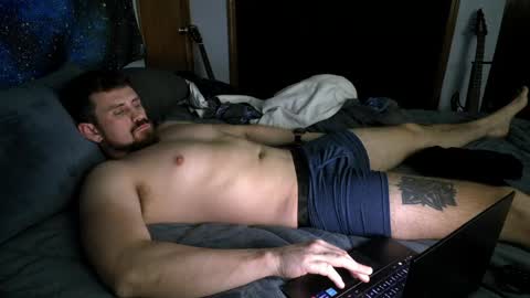 Vandal2021 online show from 05-18-26, 01:24