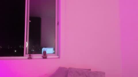Snapshot of vandalovee chatting on 07-01-26, 06:48 Babi Alu online show from 07-01-26, 06:48