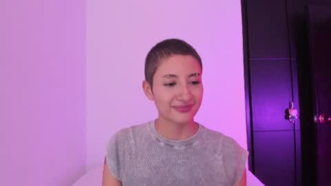 Snapshot of vandalovee chatting on 07-16-26, 06:52 Babi Alu online show from 07-16-26, 06:52