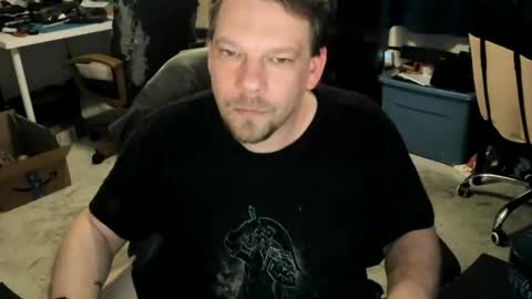 Snapshot of vandonh chatting on 11-21-25, 03:38 vandonh online show from 11-21-25, 03:38