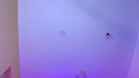 Snapshot of vanelope11 chatting on 12-14-25, 12:32 Vanelope online show from 12-14-25, 12:32