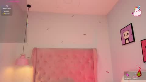 Snapshot of vanelope_evans_ chatting on 03-12-26, 12:11 vanelope_evans_ online show from 03-12-26, 12:11