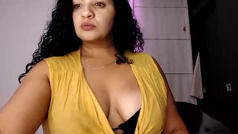 vanessa and samantha online show from 02-17-26, 04:42