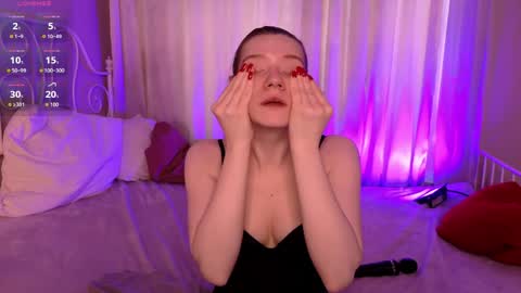 Vanessa online show from 04-21-26, 12:00