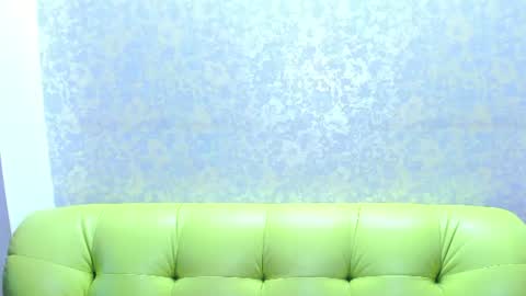 Snapshot of vanessa_florence chatting on 06-21-26, 01:08 RUSSIAN BARBIE BABE online show from 06-21-26, 01:08