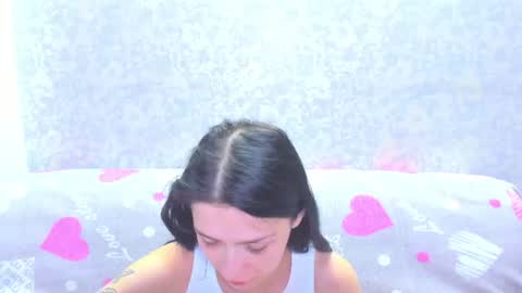 Snapshot of vanessa_florence chatting on 07-16-26, 01:22 RUSSIAN BARBIE BABE online show from 07-16-26, 01:22