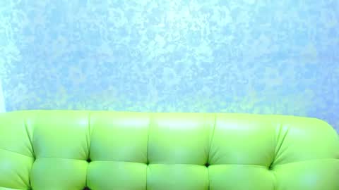 Snapshot of vanessa_florence chatting on 07-17-26, 01:12 RUSSIAN BARBIE BABE online show from 07-17-26, 01:12