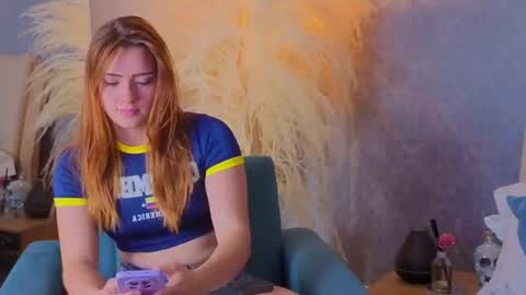 vanessa_foxyy online show from 06-23-26, 08:29