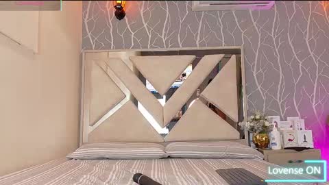    online show from 10-30-25, 12:28