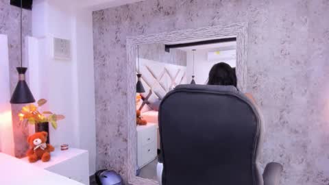 Vanessa  online show from 02-08-26, 07:39