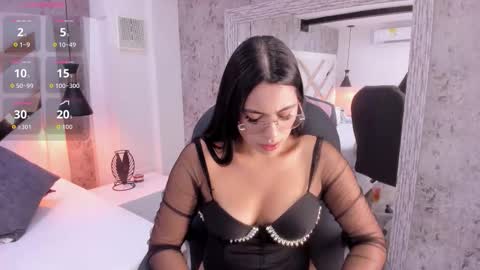 Vanessa  online show from 03-17-26, 08:01