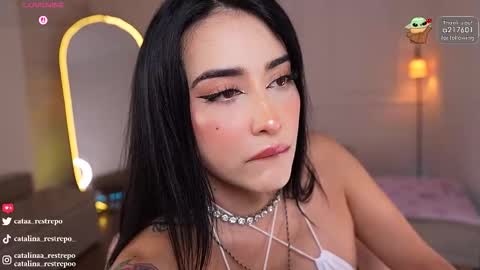 vanessa sexxy online show from 11-17-25, 01:44