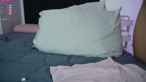 Vanessa online show from 07-23-26, 01:58