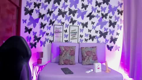 Snapshot of vanessaa_sexygirl chatting on 02-07-25, 03:41 Vanessa online show from 02-07-25, 03:41