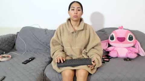 Snapshot of vanessaadol chatting on 02-21-26, 11:11 vanessaadol online show from 02-21-26, 11:11