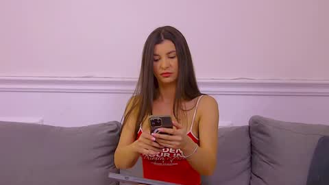 Vnessa online show from 10-27-25, 05:00