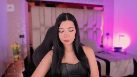 Snapshot of vanessaduval chatting on 09-11-25, 05:40 vanessaduval online show from 09-11-25, 05:40