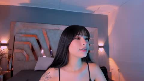 Snapshot of vanessaduval chatting on 01-19-26, 03:54 vanessaduval online show from 01-19-26, 03:54