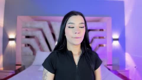 Snapshot of vanessaduval chatting on 02-13-26, 05:25 vanessaduval online show from 02-13-26, 05:25