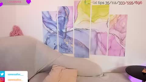 Snapshot of vanessafox__ chatting on 02-23-25, 12:48 V online show from 02-23-25, 12:48