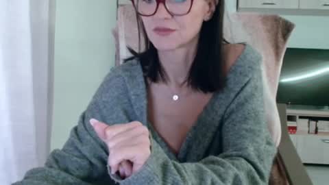 Vanessa online show from 10-07-25, 10:34
